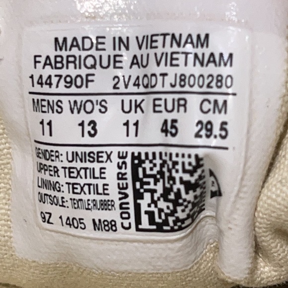 Converse - Picture 9 of 9